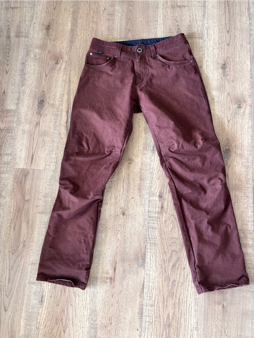 Kuhl Rydr jeans size 31x32 brick color EUC